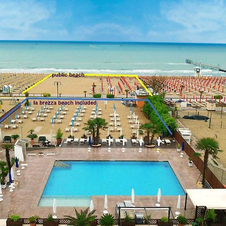 Hotel La Brezza Frontemare Lido di Jesolo Luaran gambar